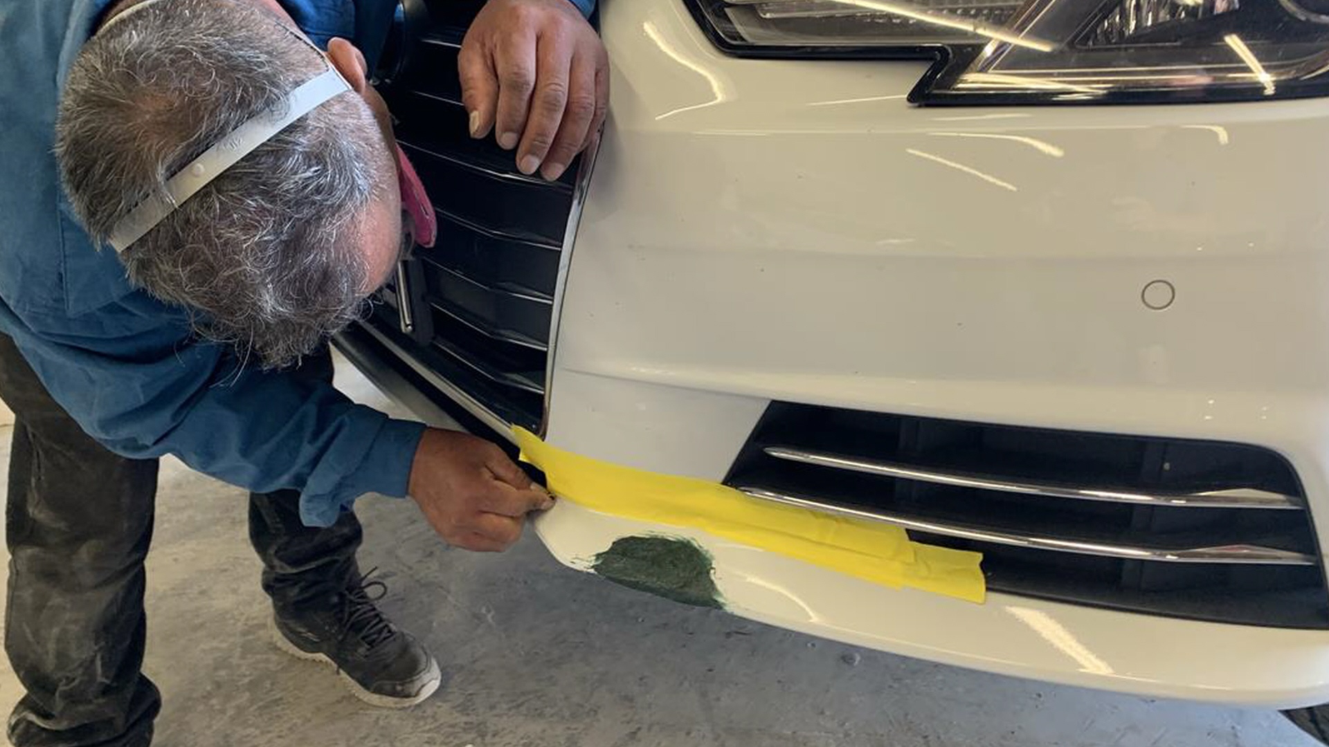 Audi autobody repair center