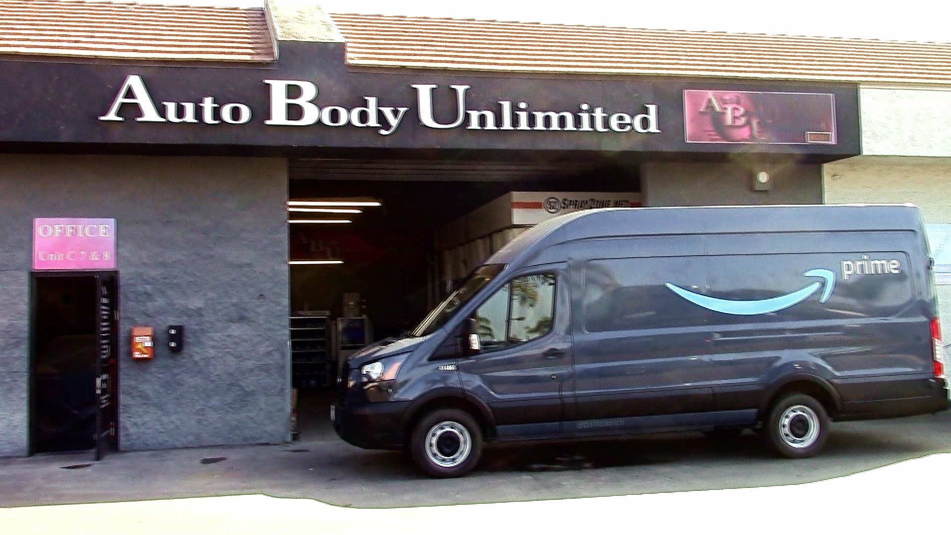 Amazon ford delivery van auto body repair paint video